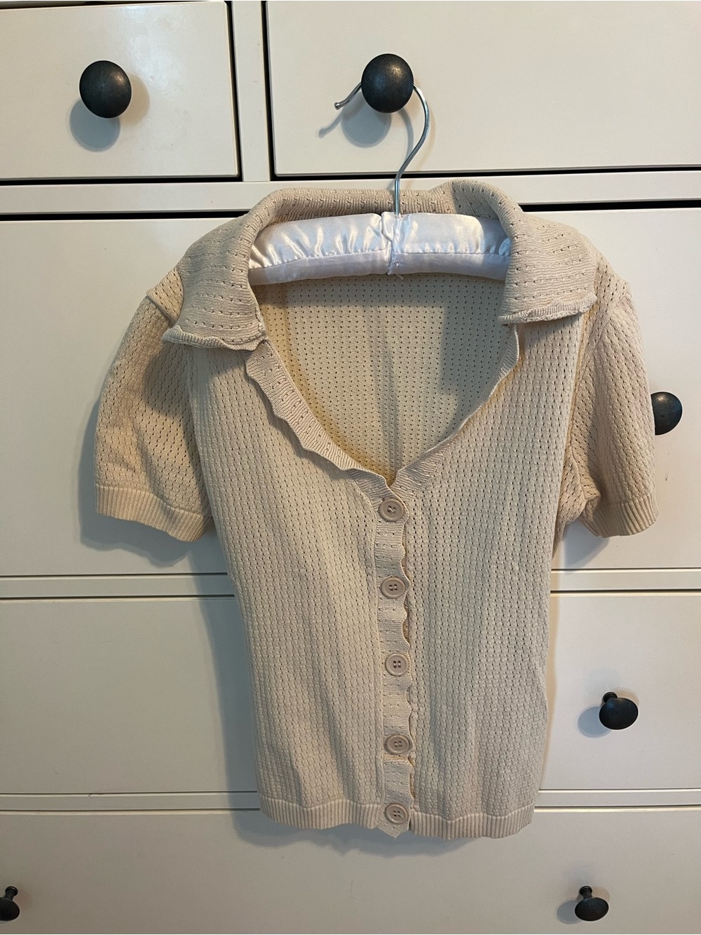 Rihoas crochet-style polo top, cream